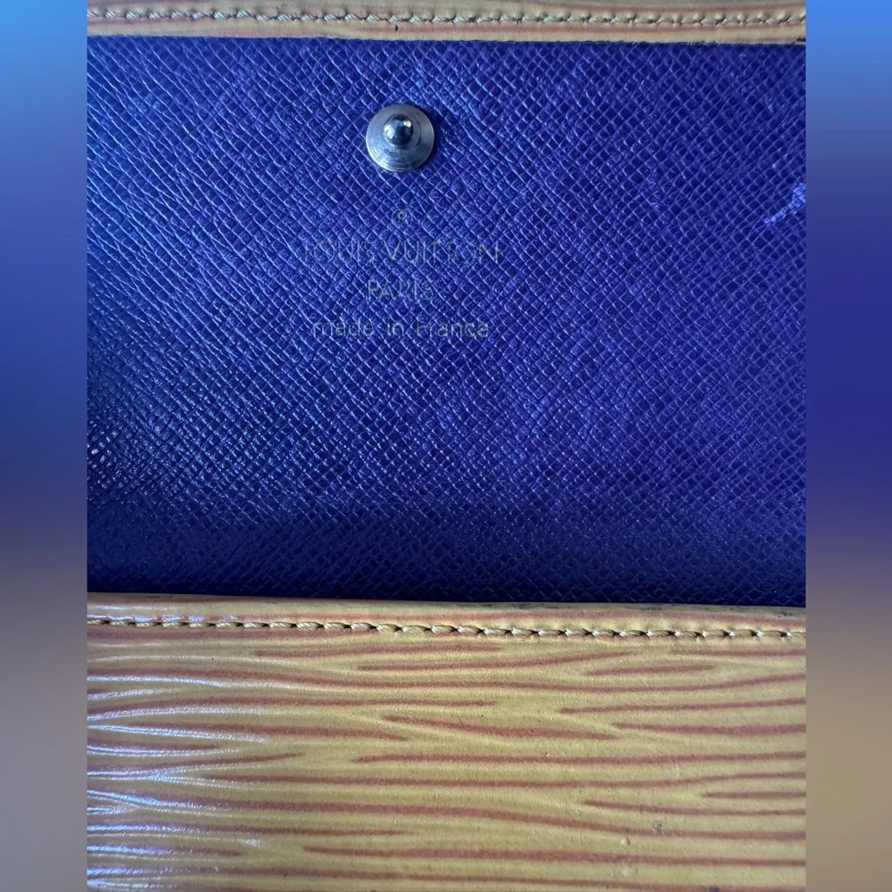 Louis Vuitton Vintage Epi Wallet – Jaune Yellow w/ Purple Interior